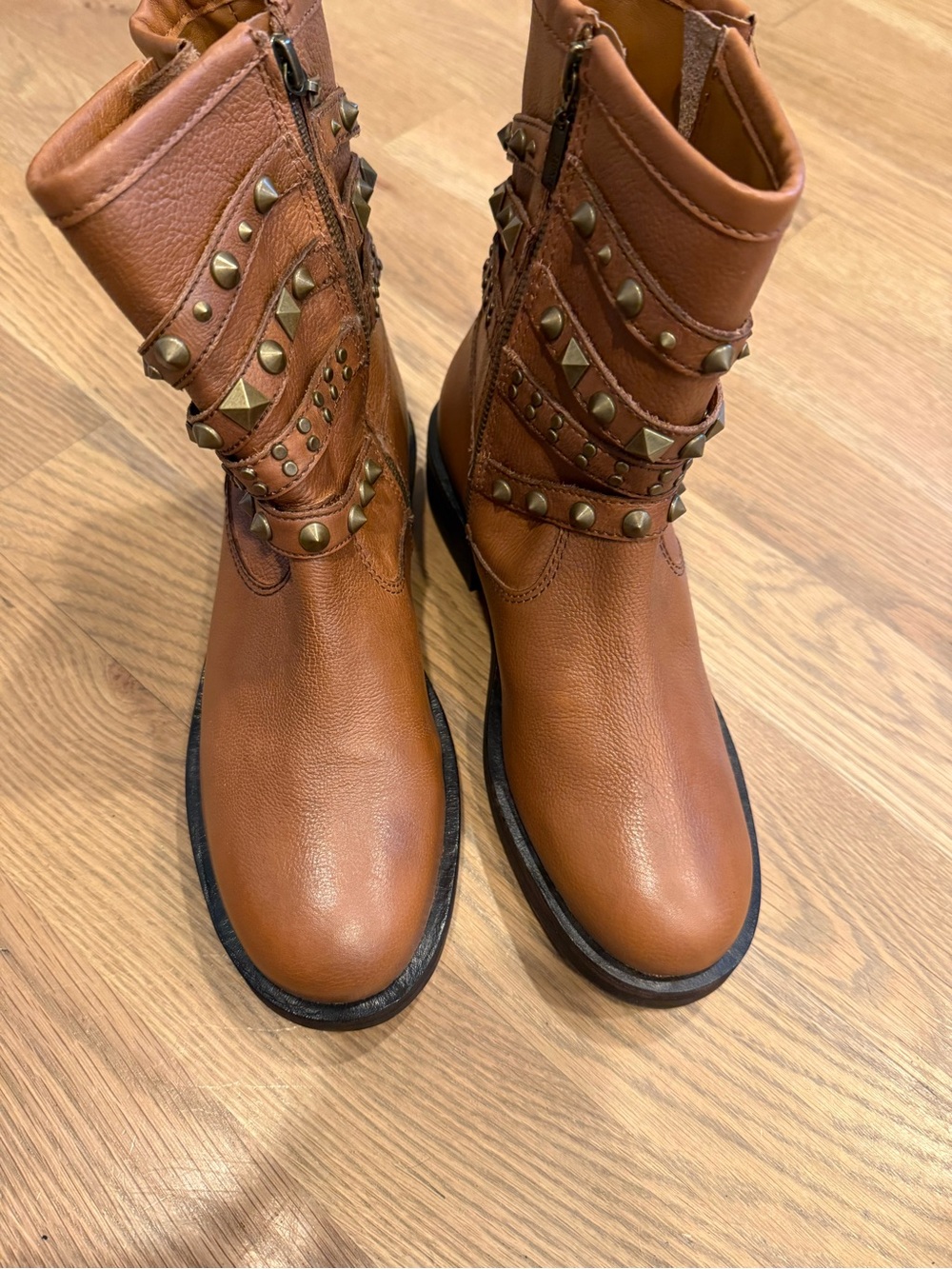 Dr. Scholl's Tan Studded Lace-Up Leather Boots